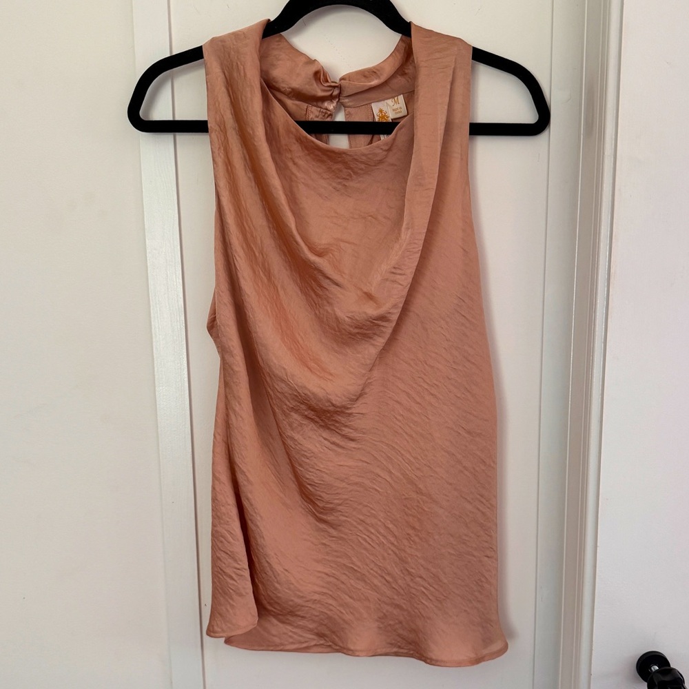 Cowl-Neck Button-Back pink Tank